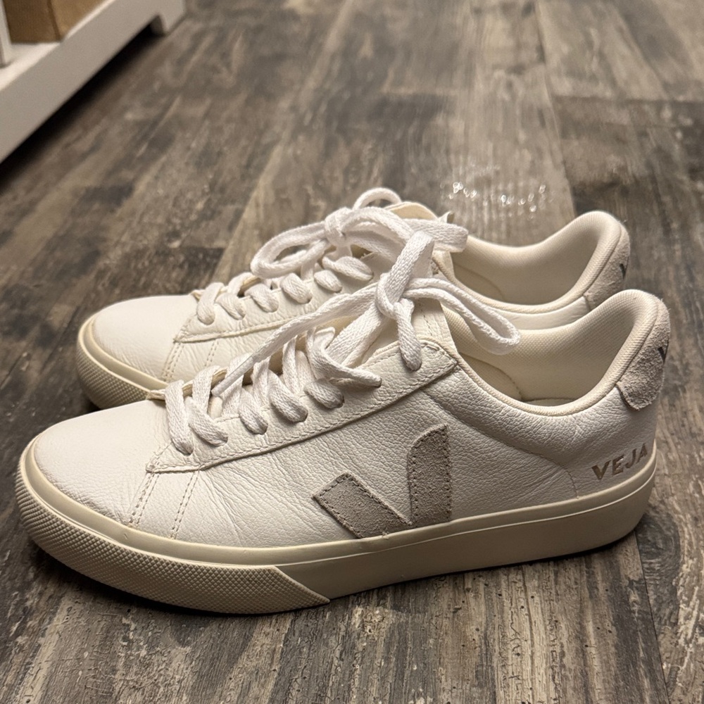Veja Women's Sneakers